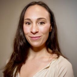 Josie Piper Fickl Pocketed Grant Platform